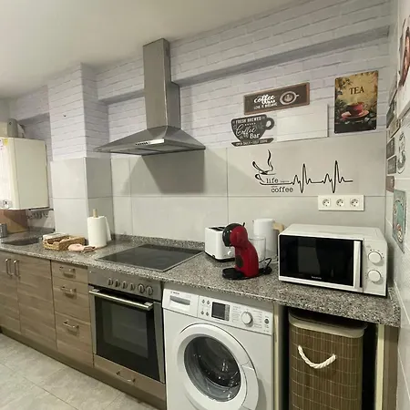 Nuevo, Cerca De San Mamés Y Centro De Appartement